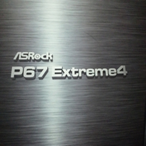 Asrock B3　P67 Extreme4